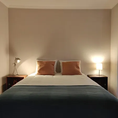 The Gallery Carnide - 2br ליסבון